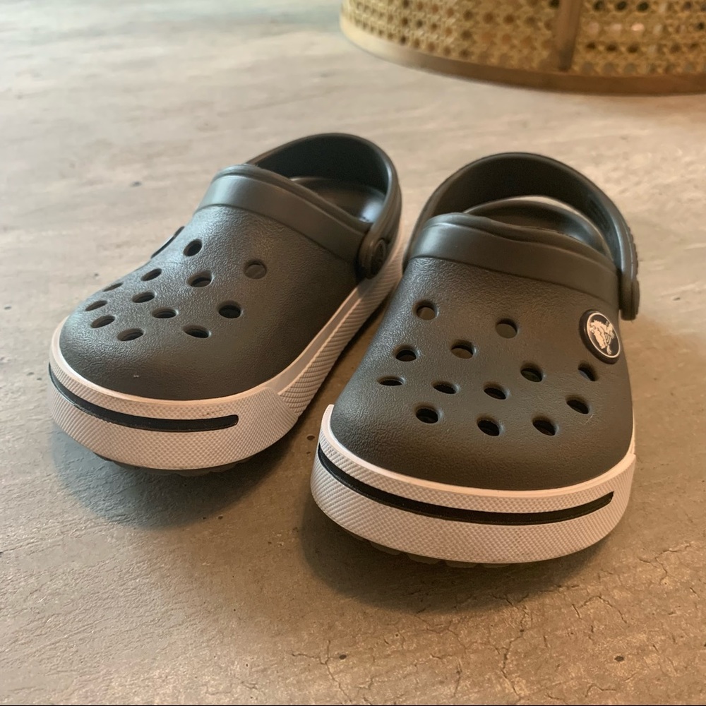 Toddler Crocs Size 8/9